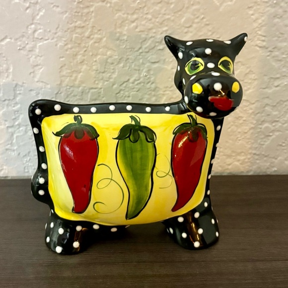 Vintage Turov Art Ceramic Hand Painted Cow